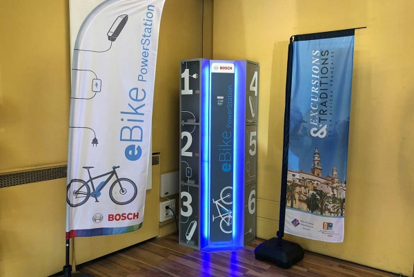 UNE BORNE DE RECHARGE POUR LES VELOS ELECTRIQUES A L’OFFICE DE TOURISME